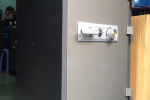 Bán két sắt cũ Hàn Quốc BOOIL SAFE hàng nhập nguyên chiếc