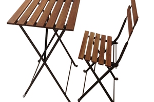 Bàn ghế nhà hàng beer club
