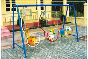 Xích đu 3 con giống