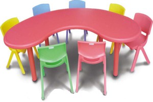 Bàn ghế trẻ em cao cấp hình bán nguyệt