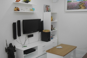 Kệ tivi Mộc Vàng bằng gỗ công nghiệp