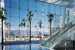 Mặt dựng nhôm kính Việt Pháp