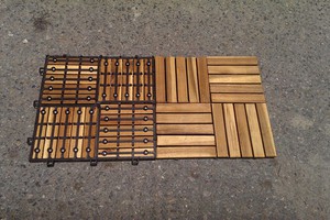 Sàn gỗ lát ban công - nhà WC IKEA