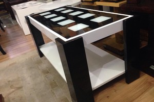 Bàn sofa  kính âm, có 3 kiểu hoa văn