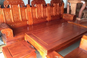 Bộ bàn ghế gỗ kiểu Á ÂU