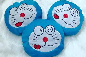 Gối ôm mini Đôrêmon