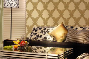 Giấy dán tường long biên