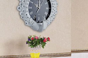 Đồng hồ treo tường trang trí DHC1068 họa tiết chim công xòe