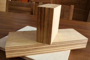 ván ép 50li (Ván ép 50mm làm khung bao cửa)