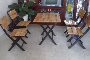 bàn ghế mặt gỗ chân sắt giá cực rẻ 