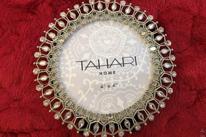 Khung ảnh Tahari  Home