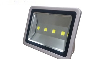 đèn pha led 200w