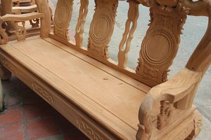 Bộ bàn ghế giả cổ trạm quốc đào gỗ gõ đỏ cột 12.