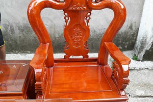 Bộ bàn ghế gỗ xoan ta phun PU tay 12.