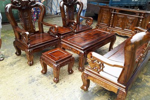 ​Bộ bàn ghế gỗ tràm lõi tay 10 phun giả mun.