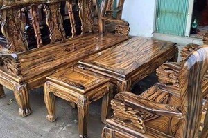 Bộ bàn ghế gỗ tràm phun PU giả mun tay 12.