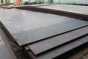 Chuyên cắt gia công thép tấm dày mỏng các loại