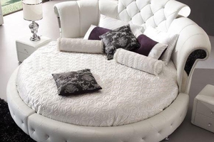 Kích thước và giá cả của giường tròn sành điệu