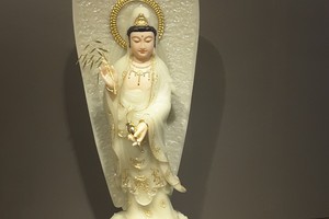 Tượng Quan Thế Âm Bồ tát 