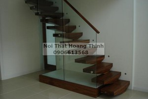 Cầu Thang Gỗ Óc Chó (Gỗ Walnut)