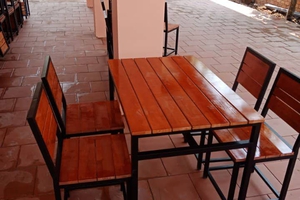 bàn ghế gỗ quán nhậu