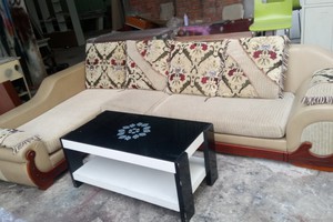 Thanh lý bộ sofa góc L kèm bàn kính giá rẻ