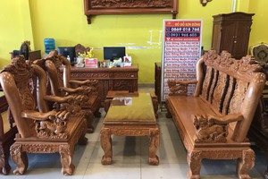 Bộ Bàn Ghế Chạm Nghê Đỉnh 2 Mặt - Liền Tấm Gỗ Tốt