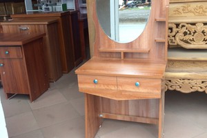 Bàn Phấn Gỗ Min.