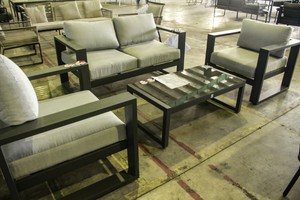 Bộ sofa phòng khách khung kim loại bản dày