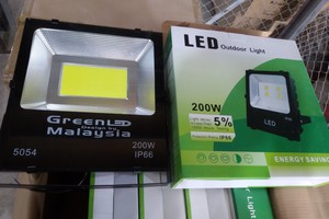 Chuyên phân phối đèn Green Led Malaysia siêu rẻ