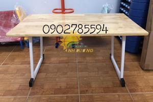 Bàn ghế gỗ mầm non dành cho các bé