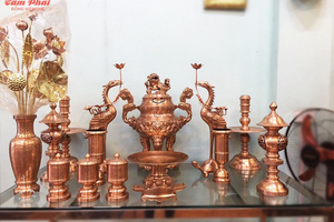 Bộ Đồ Thờ Cúng Bằng Đồng Đỏ