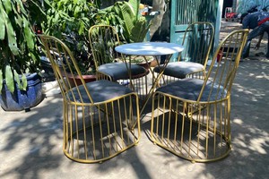 bàn ghế ngoài trời thanh lý hà nội