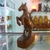 Tượng mã đáo thành công-Gỗ hương. 