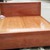 Giường gỗ sồi