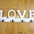 Kệ treo tường chữ Love