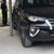 Cần bán xe Toyota Fortuner 2019 Tự động màu đen đi 17000 km
