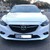 Mazda 6 2.0 AT màu trắng đi 70000km