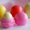 Son trứng dưỡng môi EOS Lip Balm