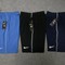 Quần short Nike.