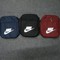 Túi thể thao Nike.
