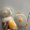 Quạt mini tích điện cầm tay hình heo, quạt để bàn , cầm đi chơi tiện lợi