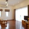 Cho thuê căn hộ tại Từ Hoa, Tây Hồ, 150m2, 2PN, đầy đủ nội thất hiện đại, ban công thoáng